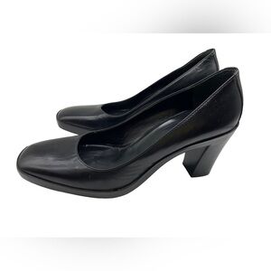 Balenciaga Black Leather Square Toe Block Heel Classic Pump Size 38 EU/ 8 US